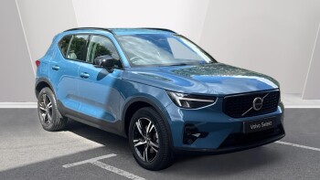 Volvo XC40 2.0 B3P Plus Dark 5dr Auto Petrol Estate
